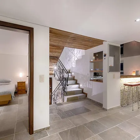 Haus Aquila Apartment *