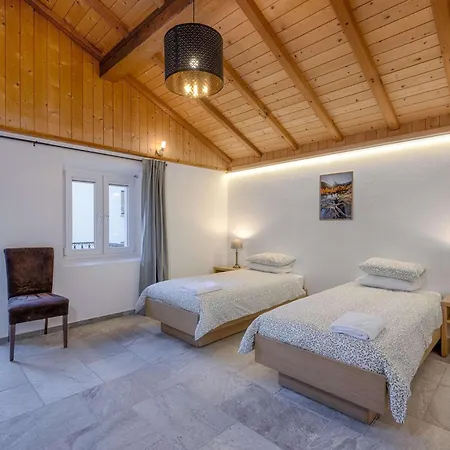 Haus Aquila